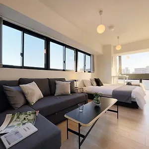 Bhotel Nekoyard - Modern With Great Security Near Peace Park 広島市